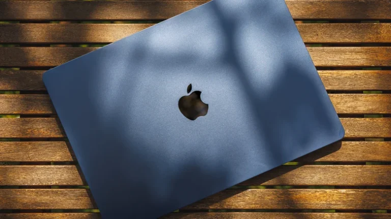 MacBook-ის გარეთ გამოყენება