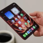 Xiaomi 18 Fold-ის დიზაინი და განიერი ეკრანი
